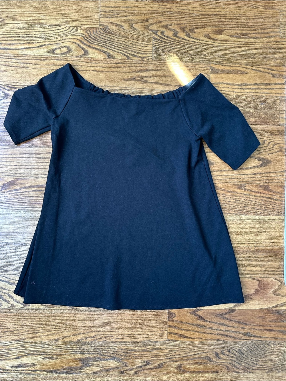Hatch Black Off-The-Shoulder pregnancy top